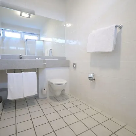 Western Frankfurt Airport 3*