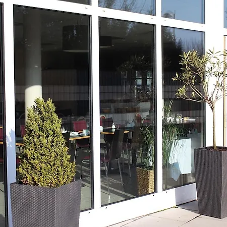 فندق Western Frankfurt Airport 3*