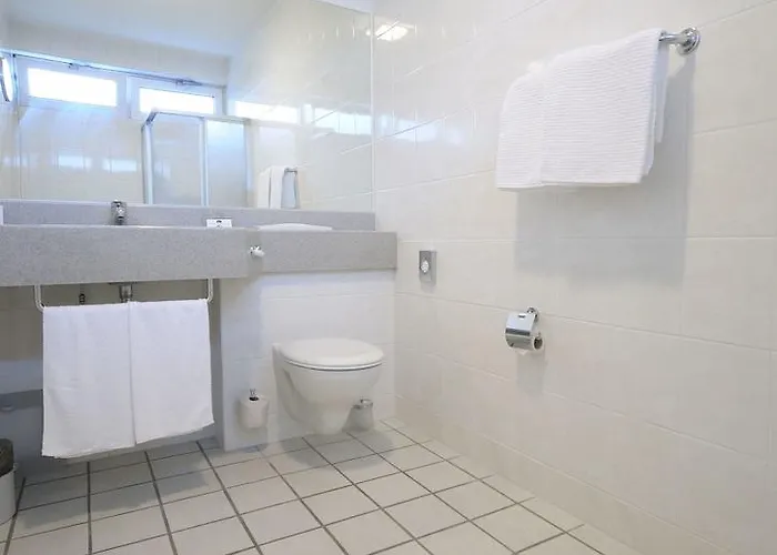 Western Frankfurt Airport 3*