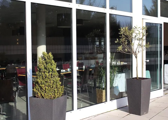 Hotel Western Frankfurt Airport 3*