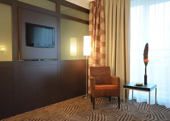 Western Frankfurt Airport Hotel 3*