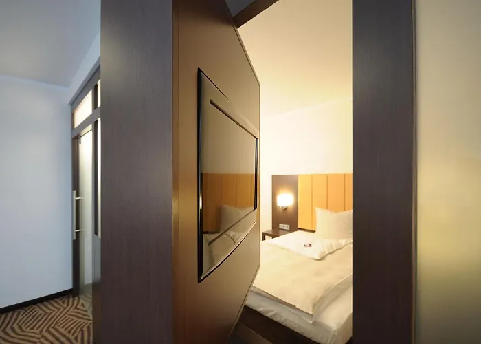 Western Frankfurt Airport Groß-Gerau